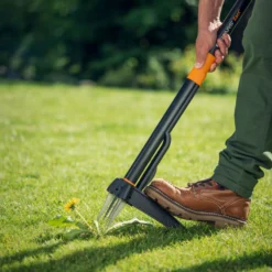 Fiskars Xact Unkrautstecher, Schwarz/orange, Länge 100 Cm -Angebote Gruen Trieb Store 0920100957 Xact Unkrautstecher 6 105476