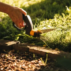 Fiskars Rasenkantenschere -Angebote Gruen Trieb Store 0920300308 FISKARS Rasenkantenschere 4 107007